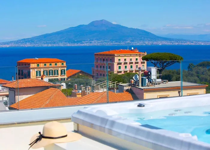 - The Square Penthouse * Σορέντο