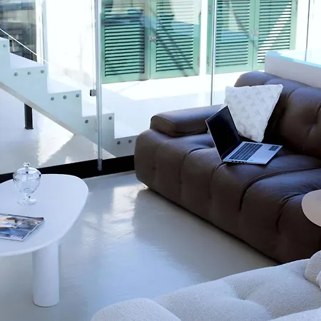 - The Square Penthouse Prázdninový dům Sorrento