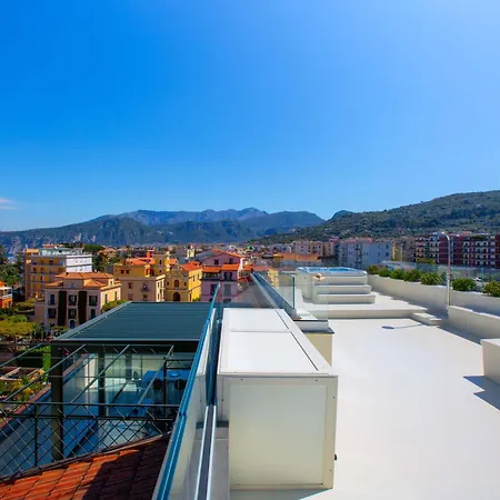 - The Square Penthouse * Sorrente
