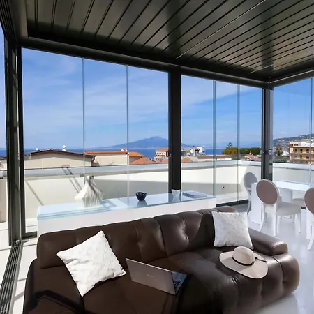 Hébergement de vacances - The Square Penthouse