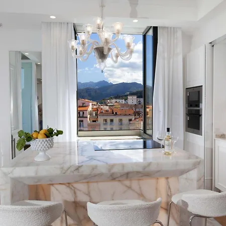 - The Square Penthouse * Sorrente