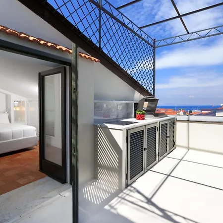 - The Square Penthouse Hébergement de vacances Sorrente