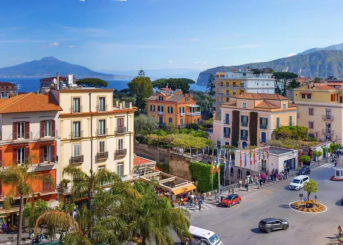- The Square Penthouse Holiday home Sorrento