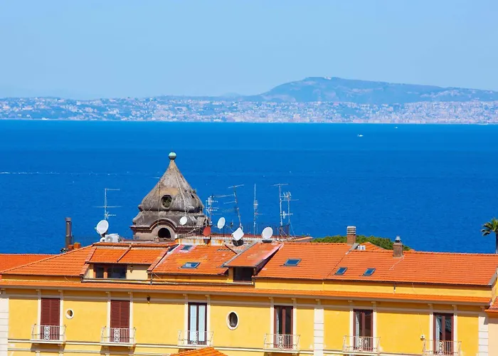 - The Square Penthouse Holiday home Sorrento