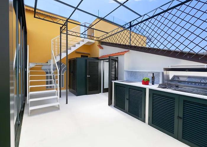 - The Square Penthouse Holiday home *