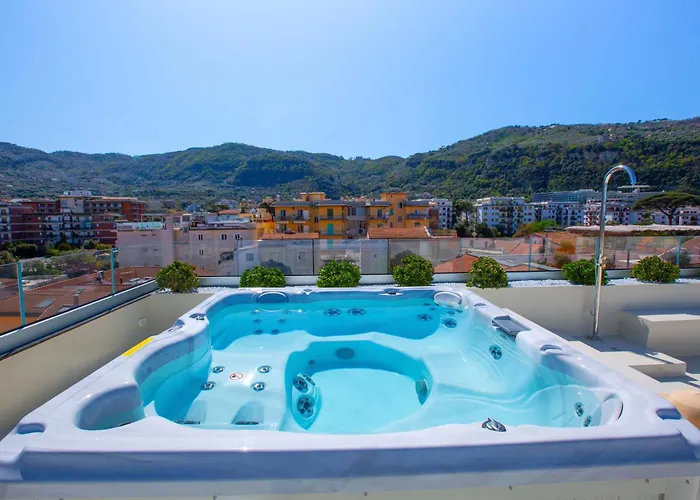 Holiday home - The Square Penthouse *