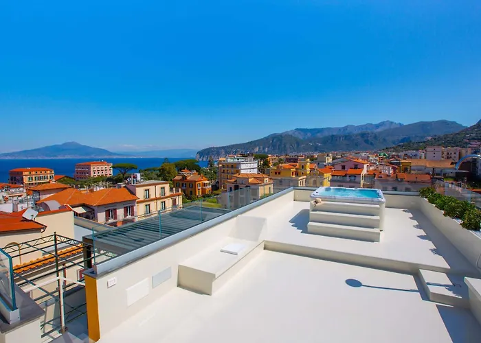 - The Square Penthouse Holiday home Sorrento