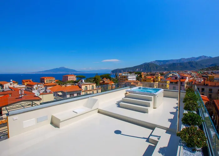 Holiday home - The Square Penthouse