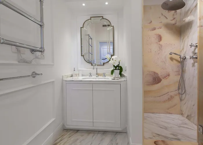 - The Square Penthouse Holiday home *