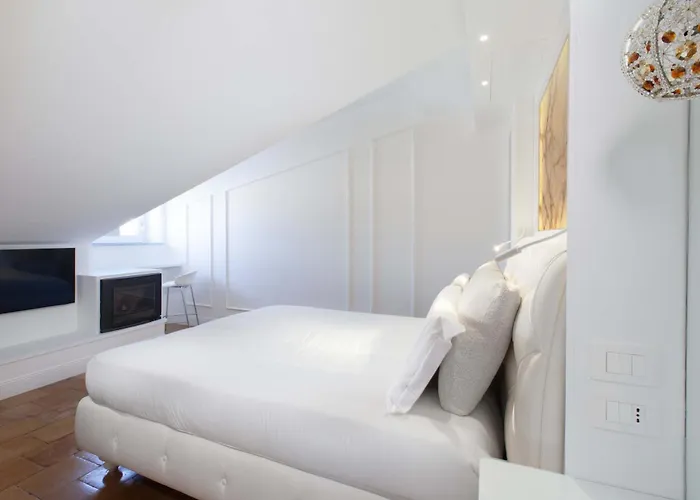 - The Square Penthouse Holiday home Sorrento