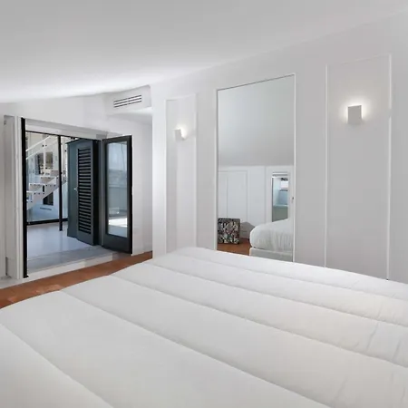- The Square Penthouse Hébergement de vacances Sorrente